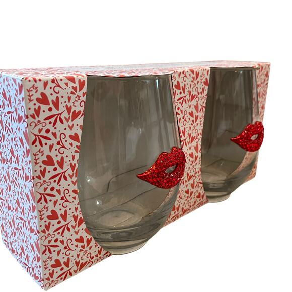 Valentines Jeweled Rhinestone Red Lips Stemless Wine Glasses Set of 2 New - Picture 9 of 15